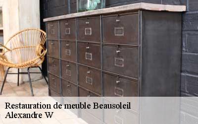 Restauration de meuble  06240