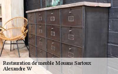 Restauration de meuble  06370